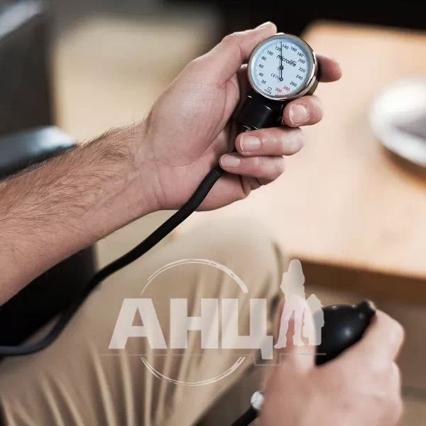 Механічний тонометр Microlife BP AG 1-30