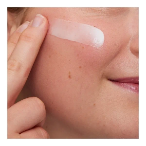 Увлажняющая сыворотка CeraVe с гиалуроновой кислотой для всех типов кожи лица 30 мл