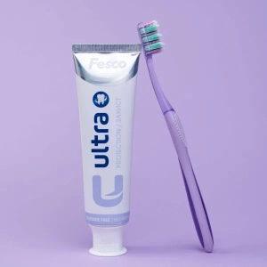 Зубная щетка Феско Fesco Ultra Multibrush Soft мягкая фиолетовая №1
