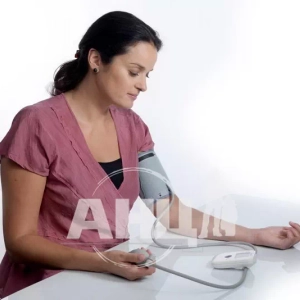 Тонометр Omron S1 НЬОМУ-4030-E напівавтоматичний