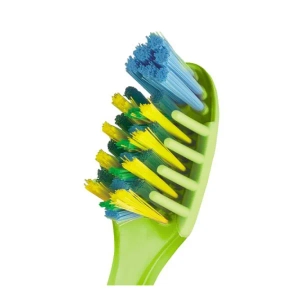 Зубна щітка Oral-B Pro-Expert 40 середньої жорсткості