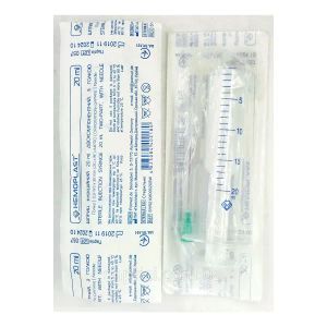 Шприц инъекционный Hemoplast двухкомпонентый с иглой Луер 20 мл с иглой 0,8 мм х 38 мм №70 штук