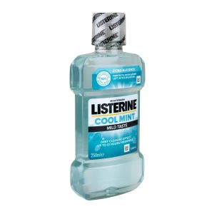 Ополаскиватель для ротовой полости Listerine Свежая мята Мягкий вкус 250 мл